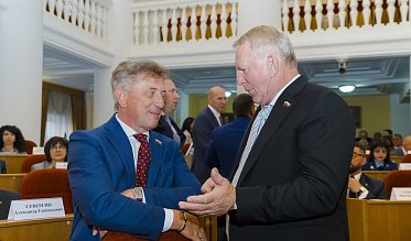 Заксоб проголосовал за Сергея Балыкина и процедуру выборов мэра